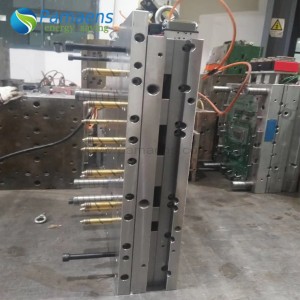 High quality standard hot runner system for injection machine